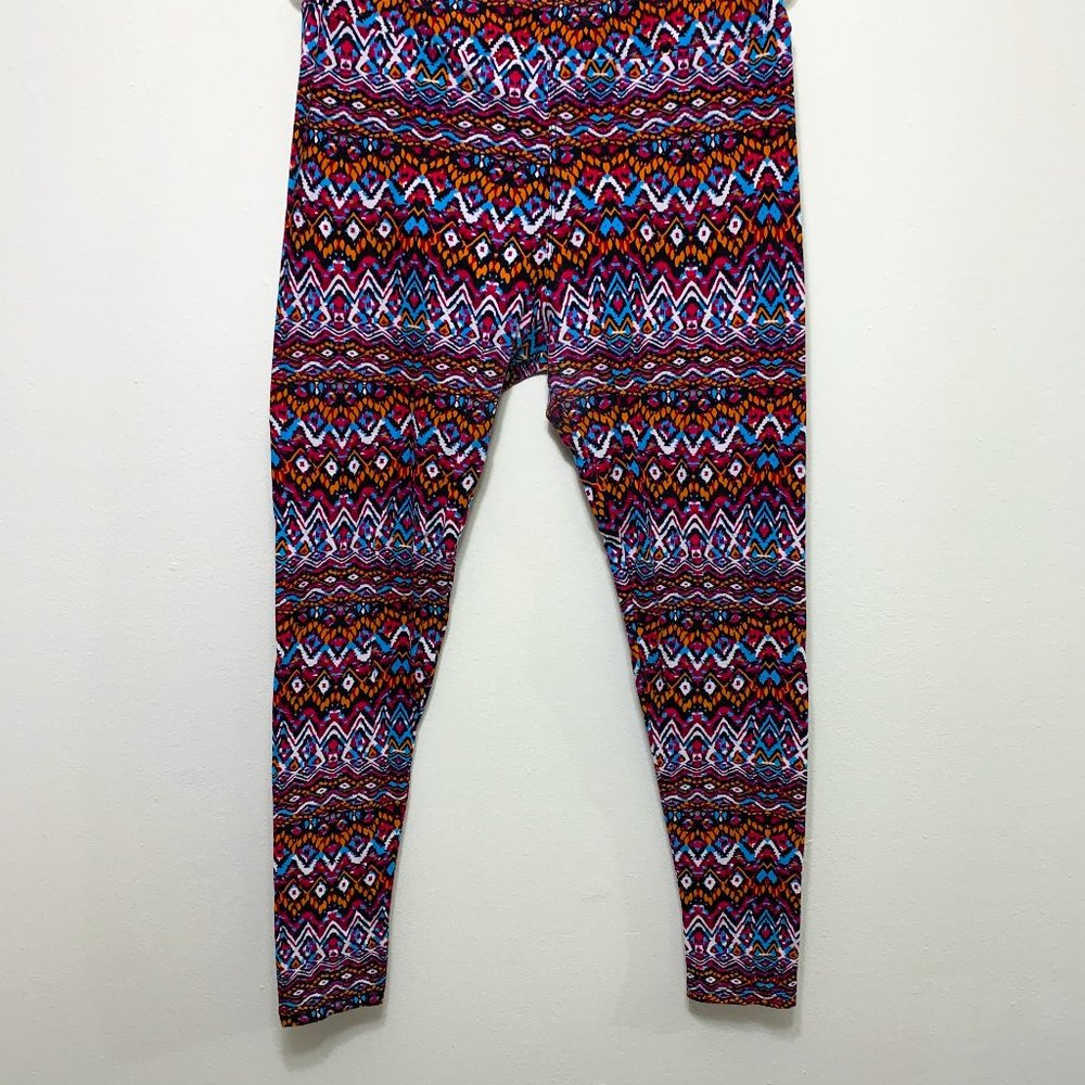 LuLaRoe Leggings- Colorful Aztec?